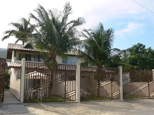 Boulevard Avenida - 13 Aptos Condomínio Pé na Areia