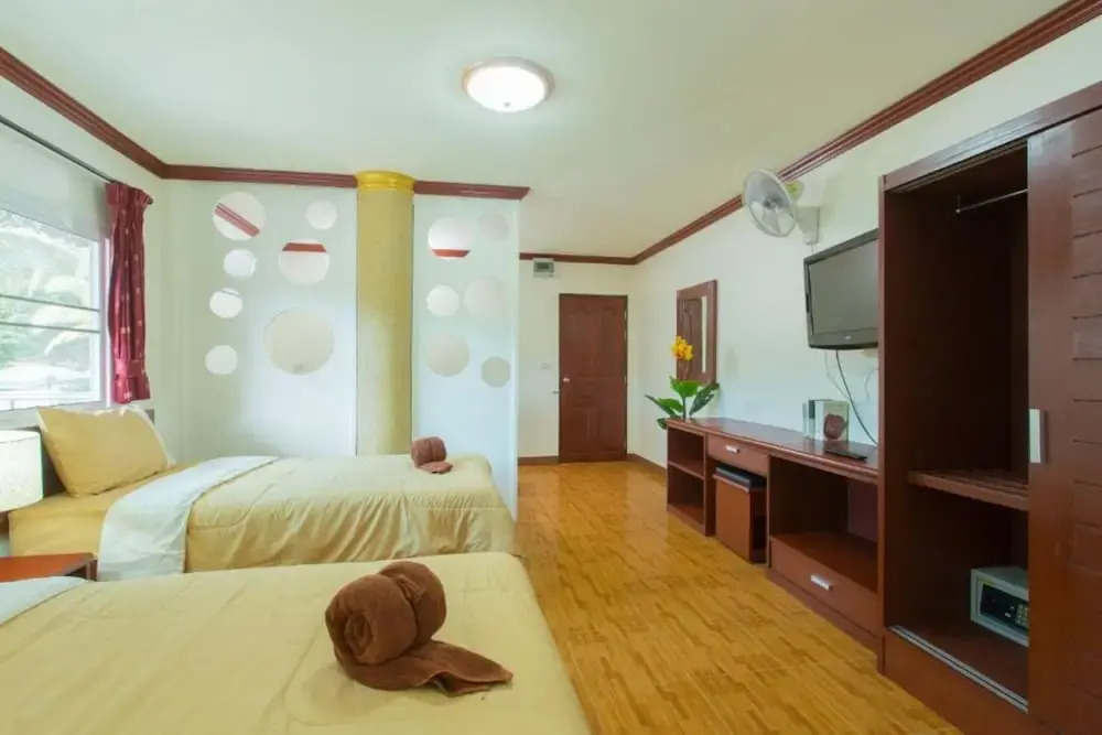 Patong Rai Rom Yen Resort SHA