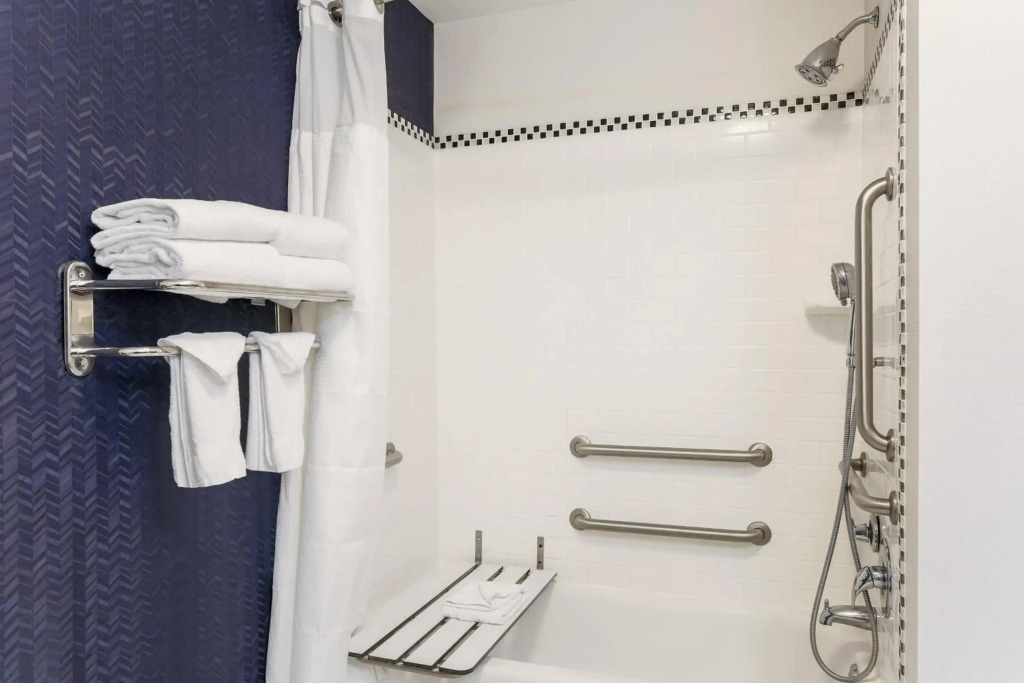 Fairfield Inn & Suites Mahwah