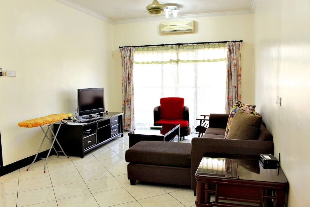 1st Choice Vacation Apartments @ Marina Court Resort Resort