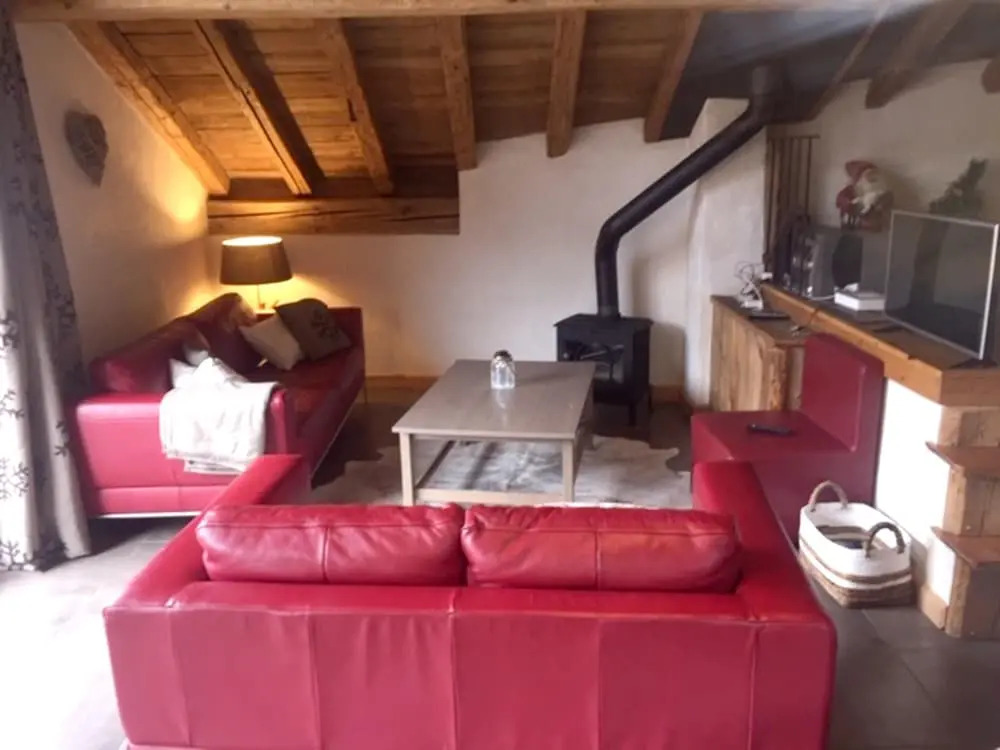 Chalet with 3 Bedrooms in Les Allues, with Wonderful Mountain View, Balcony And Wifi - 500 M From the Slopes