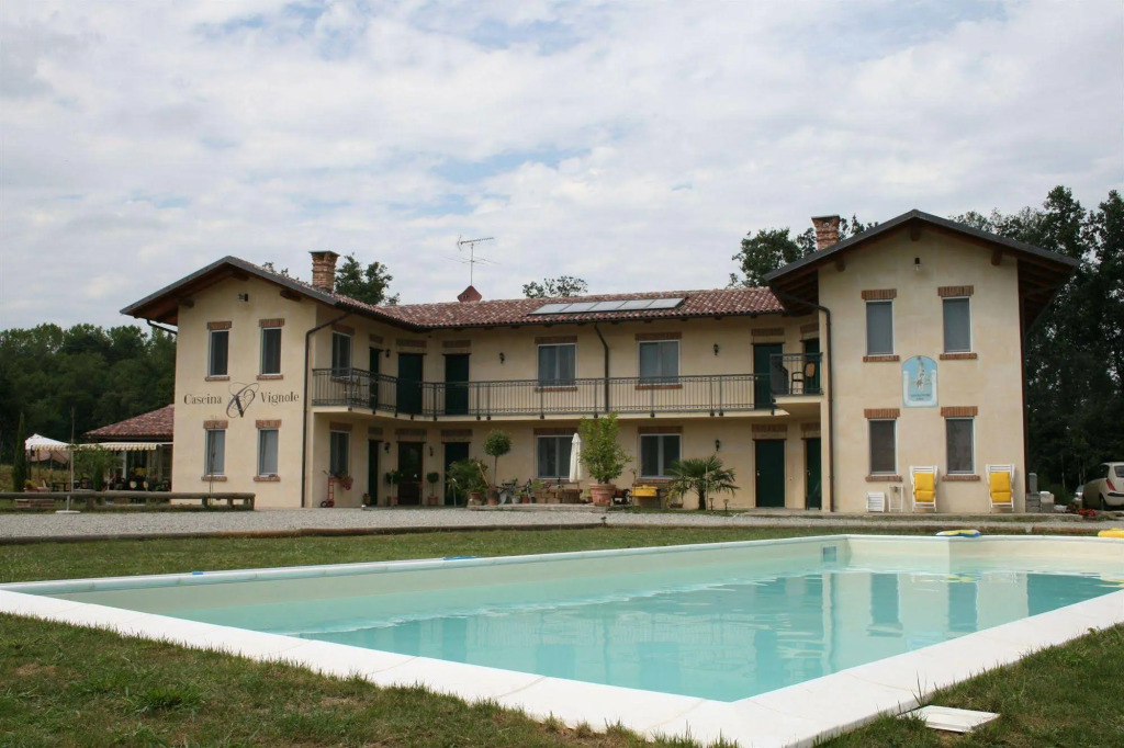 Cascina Vignole