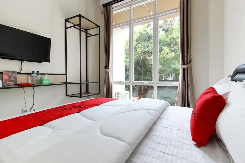 RedDoorz near Jogja City Mall 3
