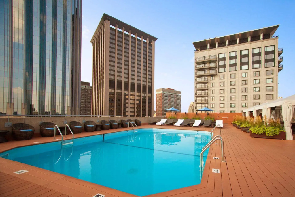 The Colonnade Hotel