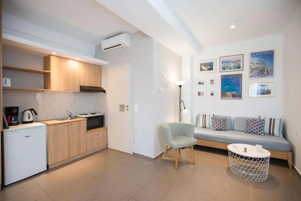 Anna Plakias Apartments