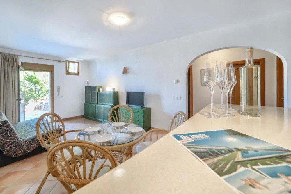 Villa - 2 Bedrooms with Pool - 106428