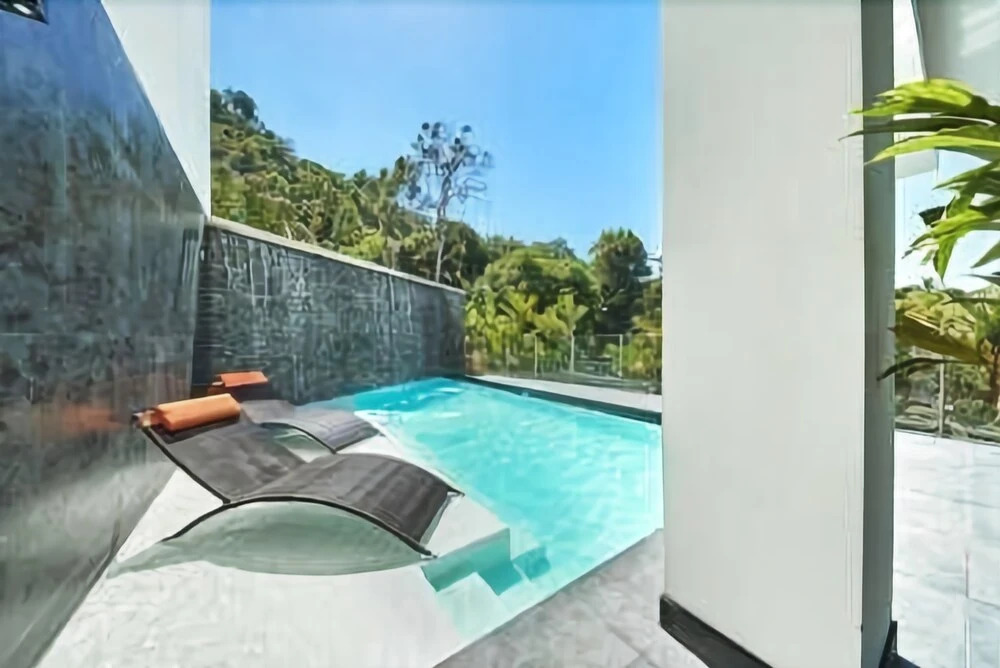 Sunset Blvd 502 (2A) - 3 Br Condo