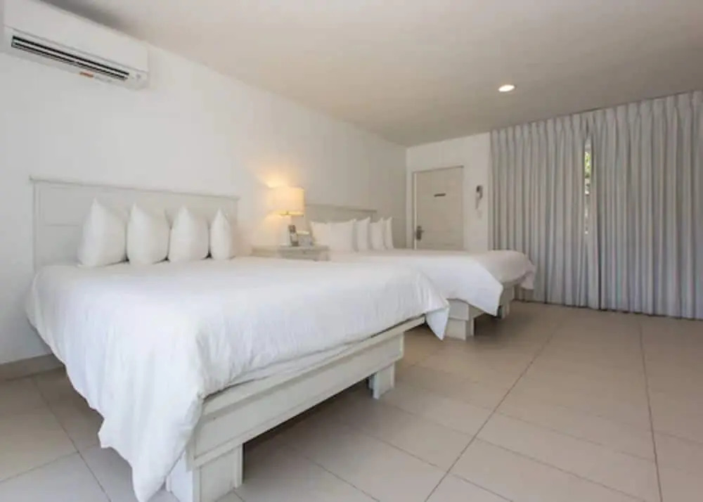 Premiere Hotel
