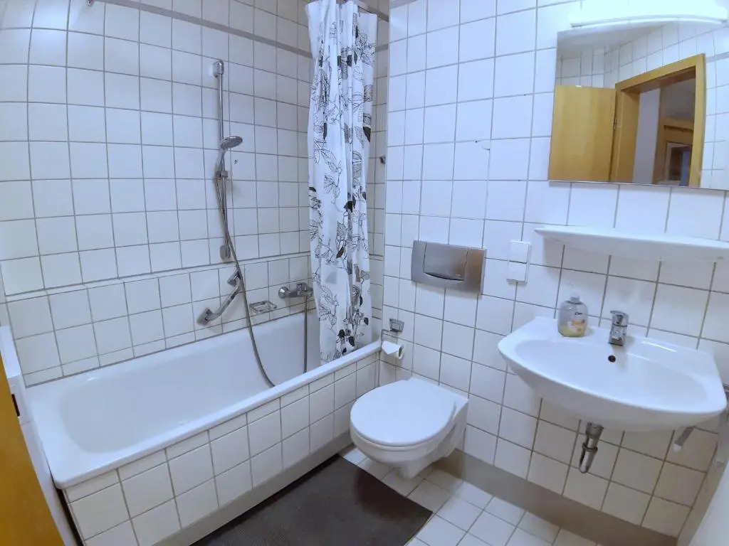 Lea-Apartment, 2 Raum, Balkon Tg Zentral Am Park