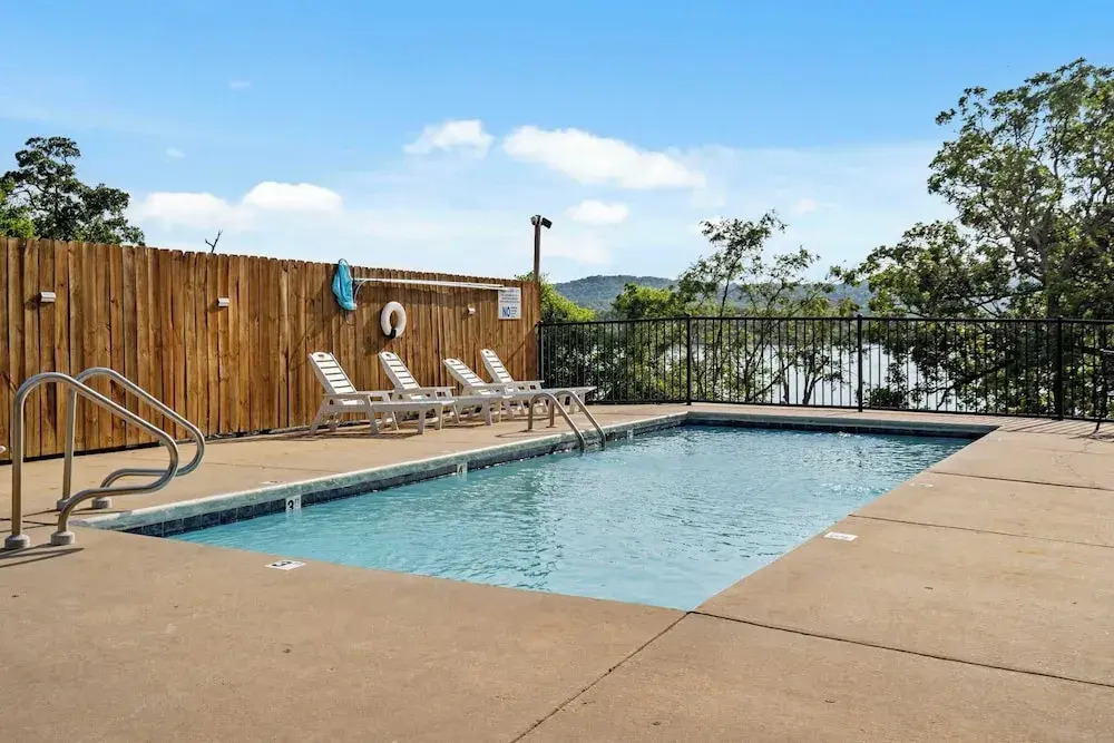 New Lakefront Sanctuary Duo - Island Living!