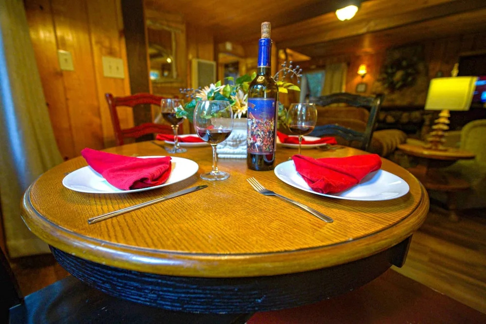 Arrowhead Pine Rose Cabins