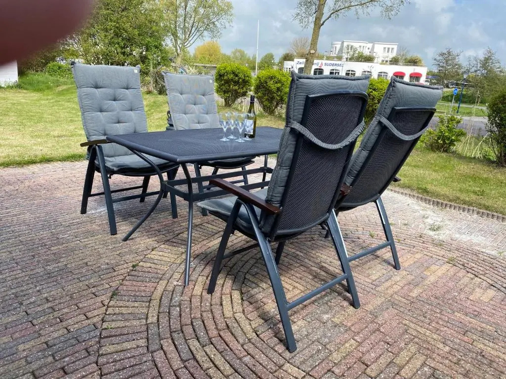 Chalet Makkum S15, vakantiehuisjemakkum nl