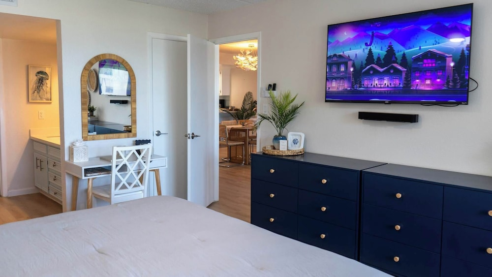 Saida 3603 - 6 Floor Gulf-front Remodel - Sleeps 8