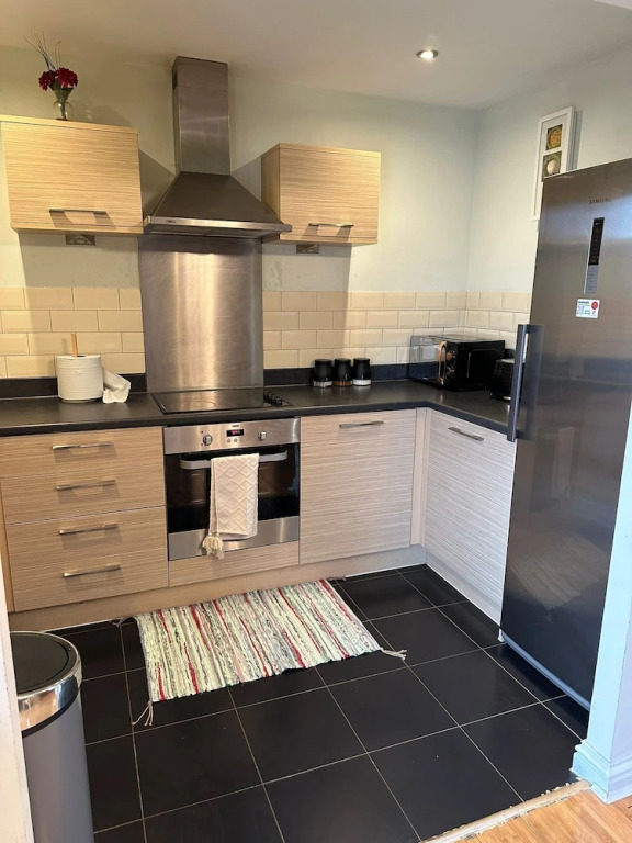 Tony's Court, Beautifully Furnished 2bedrooms Flat