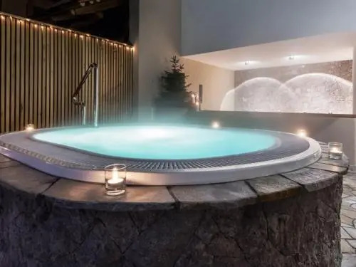 Hotel La Fradora - Dolomites Hotel