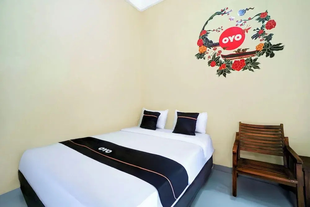 Hotel D'best Kutisari 6 Hour Stay