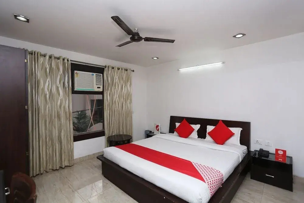 Hotel Rajshree By OYO Rooms