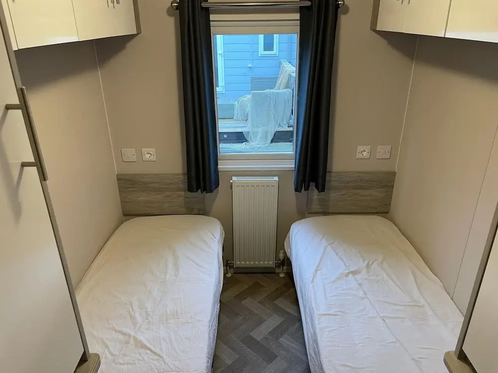 Charming Chalet With Spacious Enclosed Garden