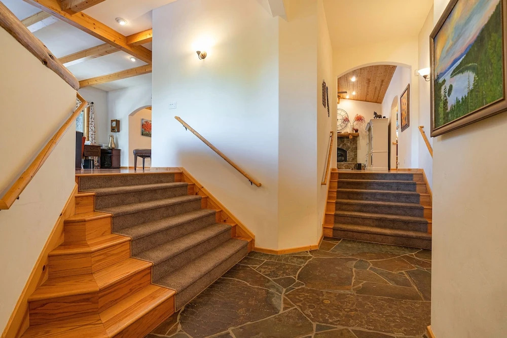 Wooded Luxury at Tahoe Donner by RedAwning