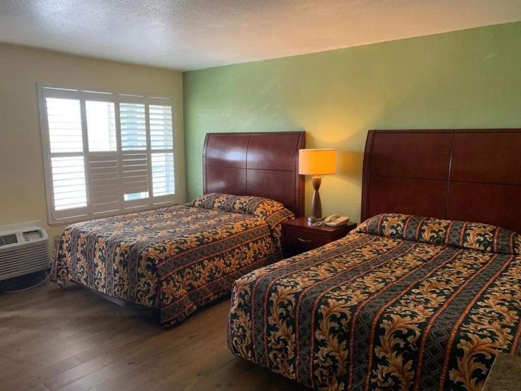 Inn On The Green Florida