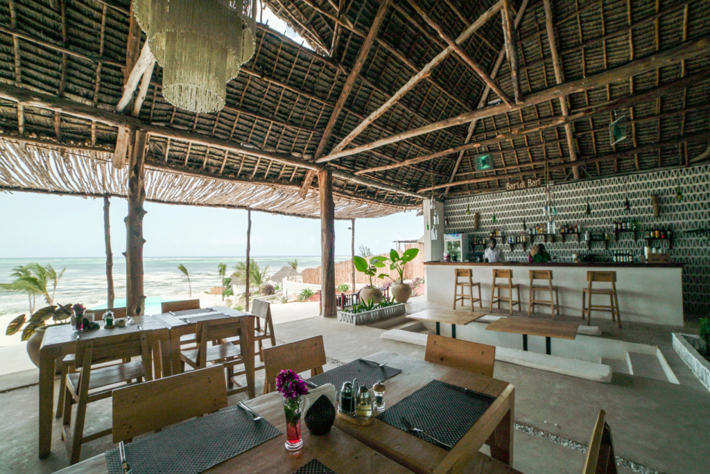 Zanbluu Beach Hotel