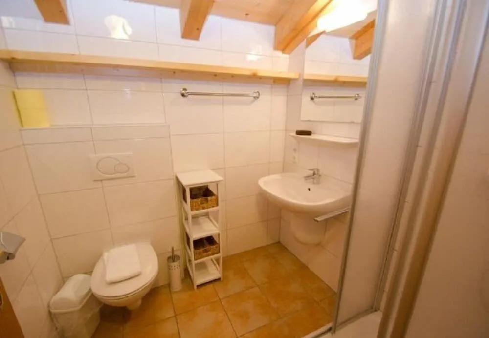 All Seasons Lodge by All in One Apartments