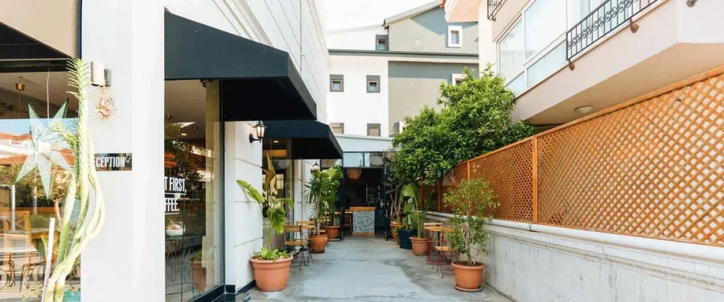Belci City House