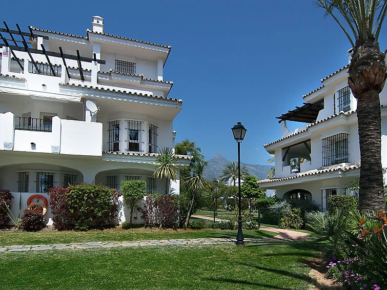 Apartamentos Naranjos del Sol Marbella