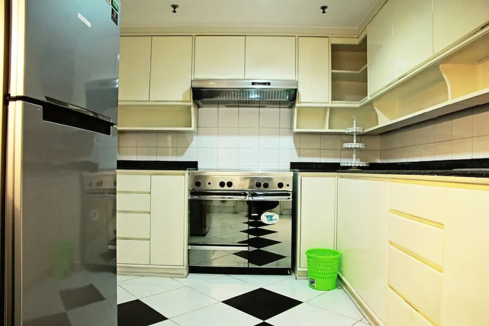 Classic Brawijaya Apartment with Pool View