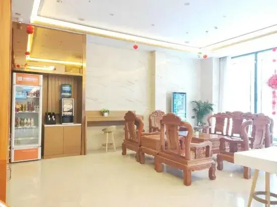Yeste Hotel (Leye)