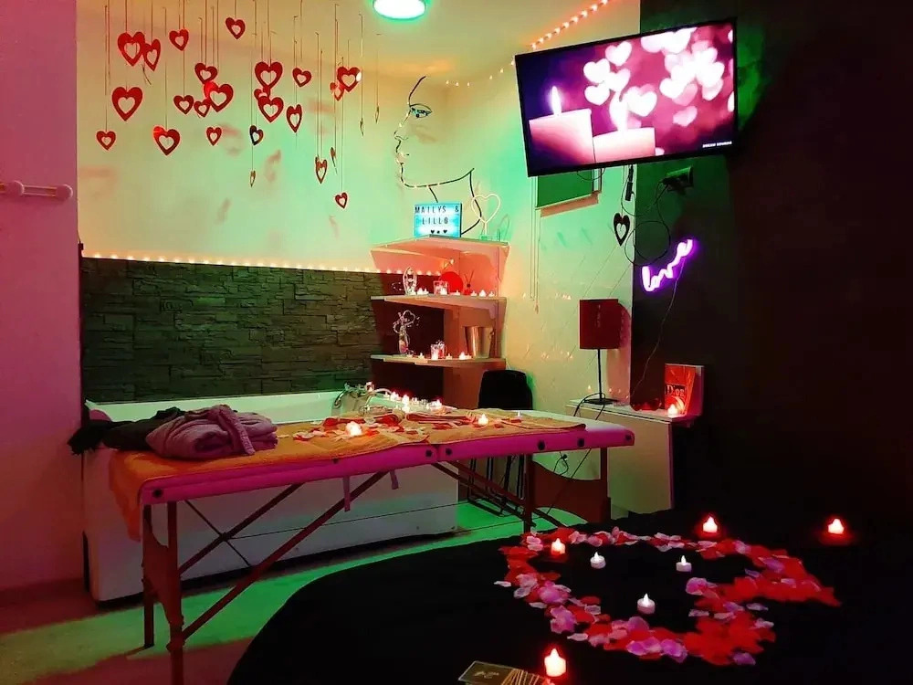 Loveroom Toulon
