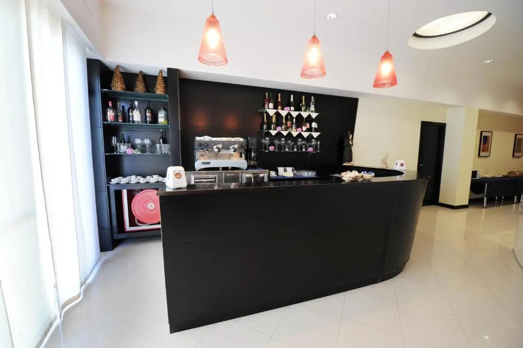 Santa Lucia Hotel