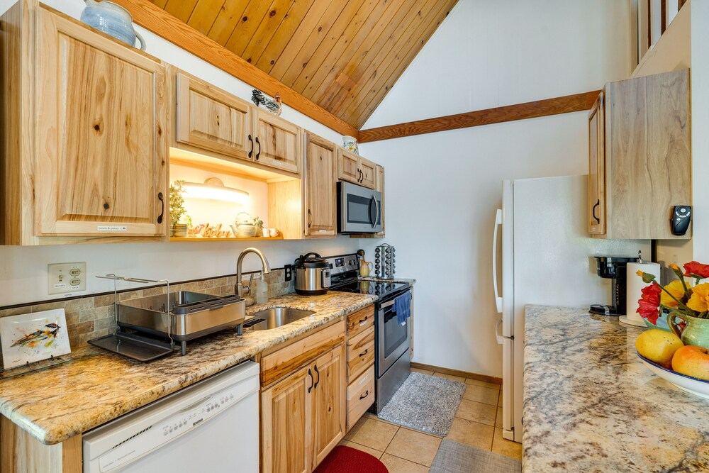 Groveland Vacation Rental ~ 26 Miles to Yosemite!