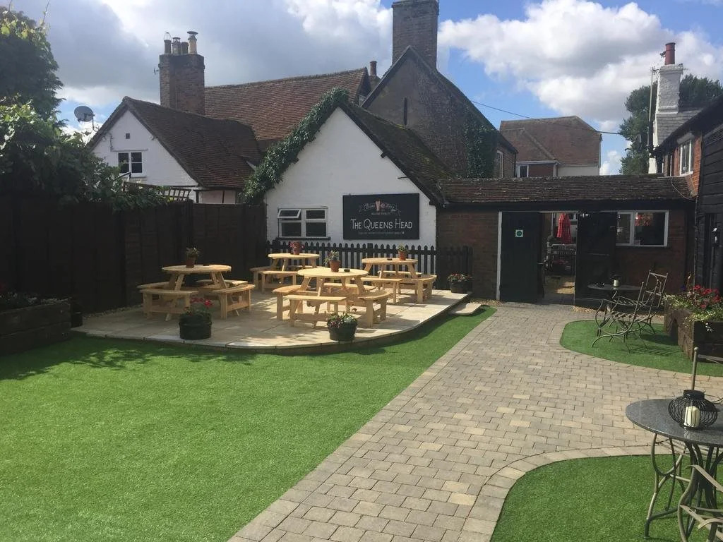 The Queen's Head