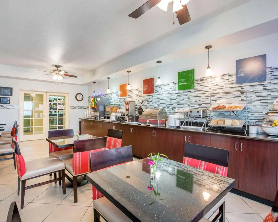 Comfort Suites Tulare Sequoia Gateway