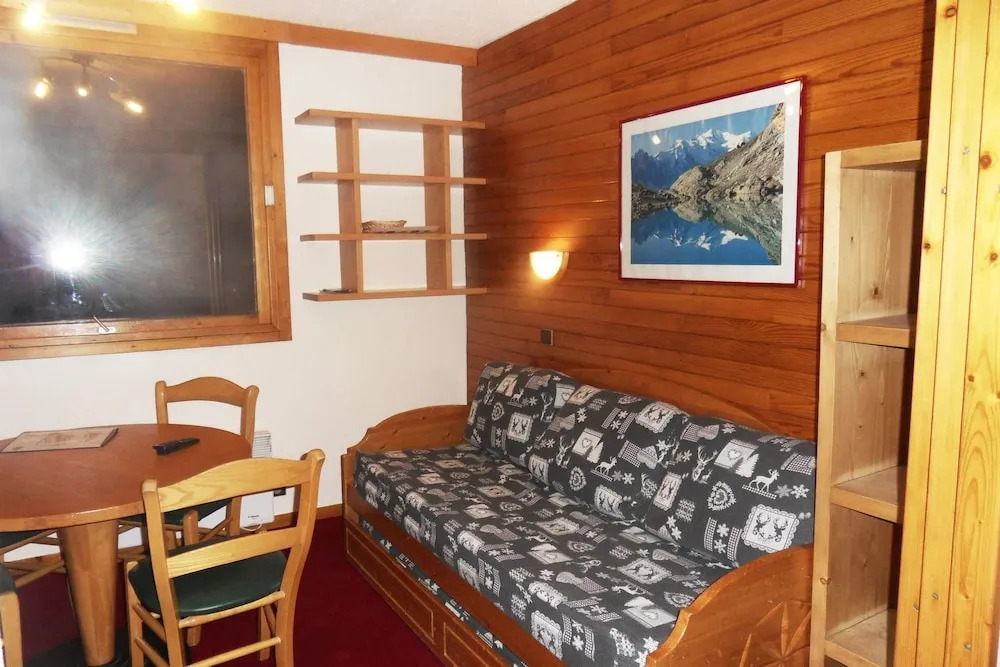 Belle Plagne Studio on the Slopes for 3/4 People of 22 m Ay43