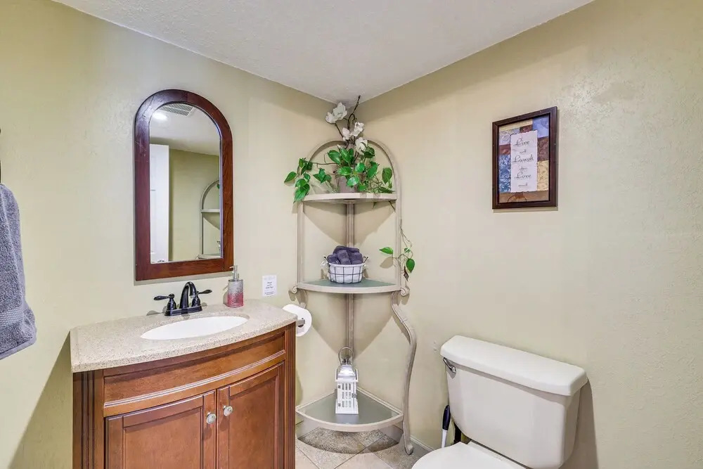 Eureka Springs Rental - Walk to Downtown!