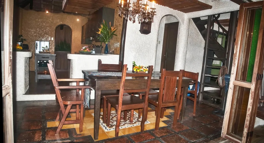 Boracay Private Mt. Casitas Villa