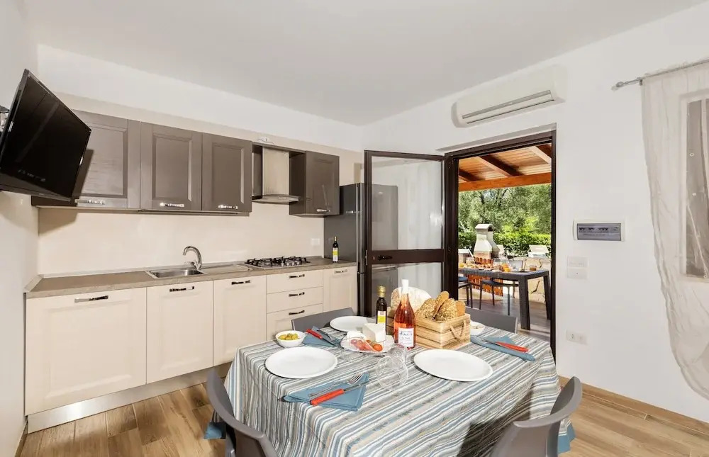 Apartment in Vieste With Garden