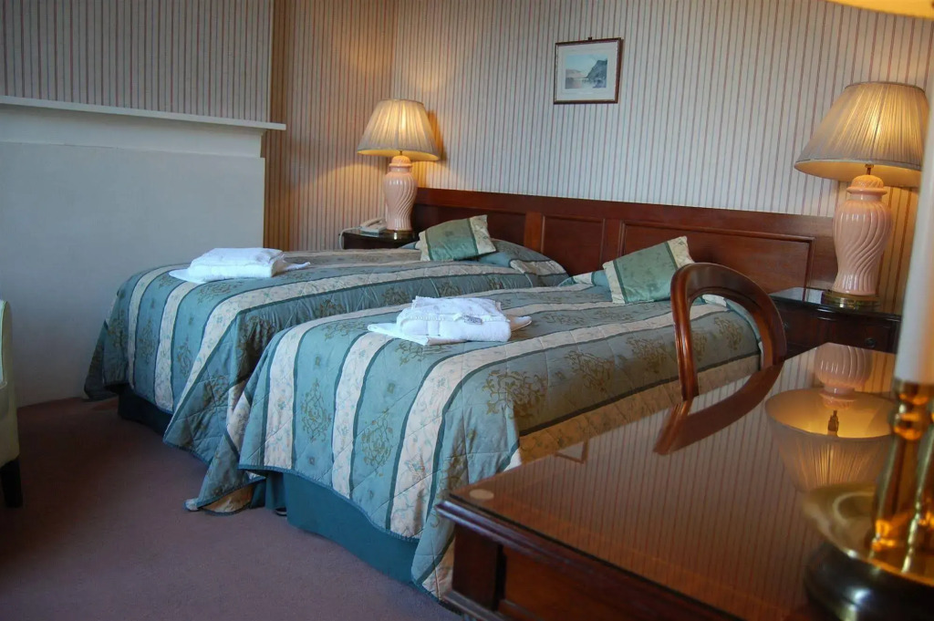 A-Haven Townhouse Hotel
