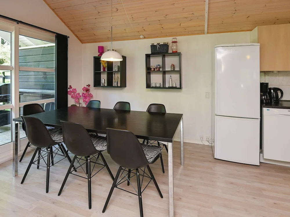 Sprawling Holiday Home With Sauna at Norre Nebel