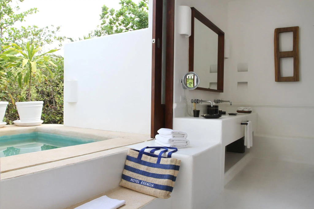 Hotel Esencia