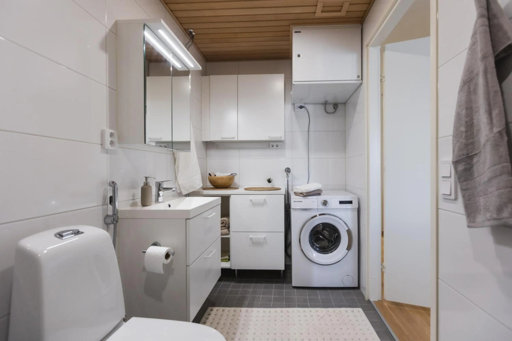 Quality Suite with Sauna - 2 Bedrooms - BRAND NEW 2022