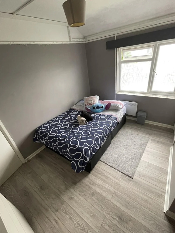 Exclusive Apartment Near the Tube