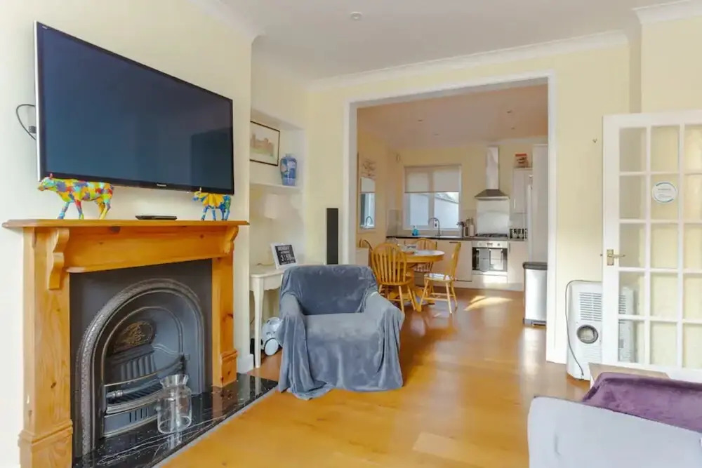 Peaceful 2 Bedroom Apartment in Affluent Fulham