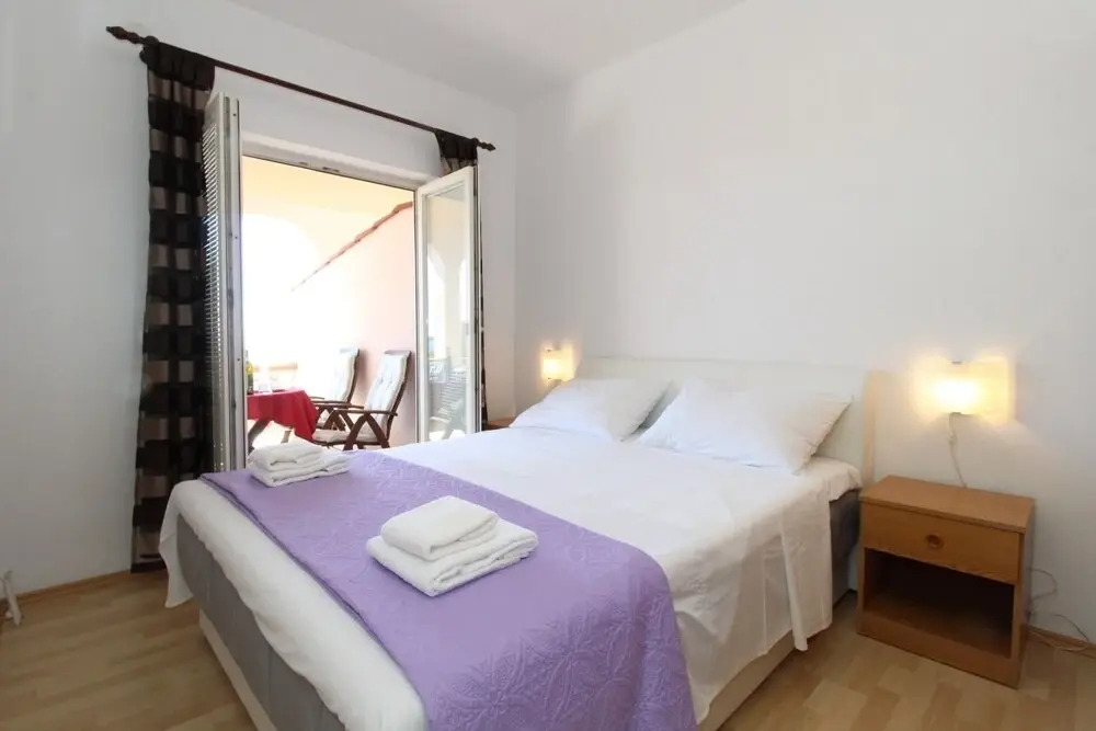Mare-200 m From the Beach - A1