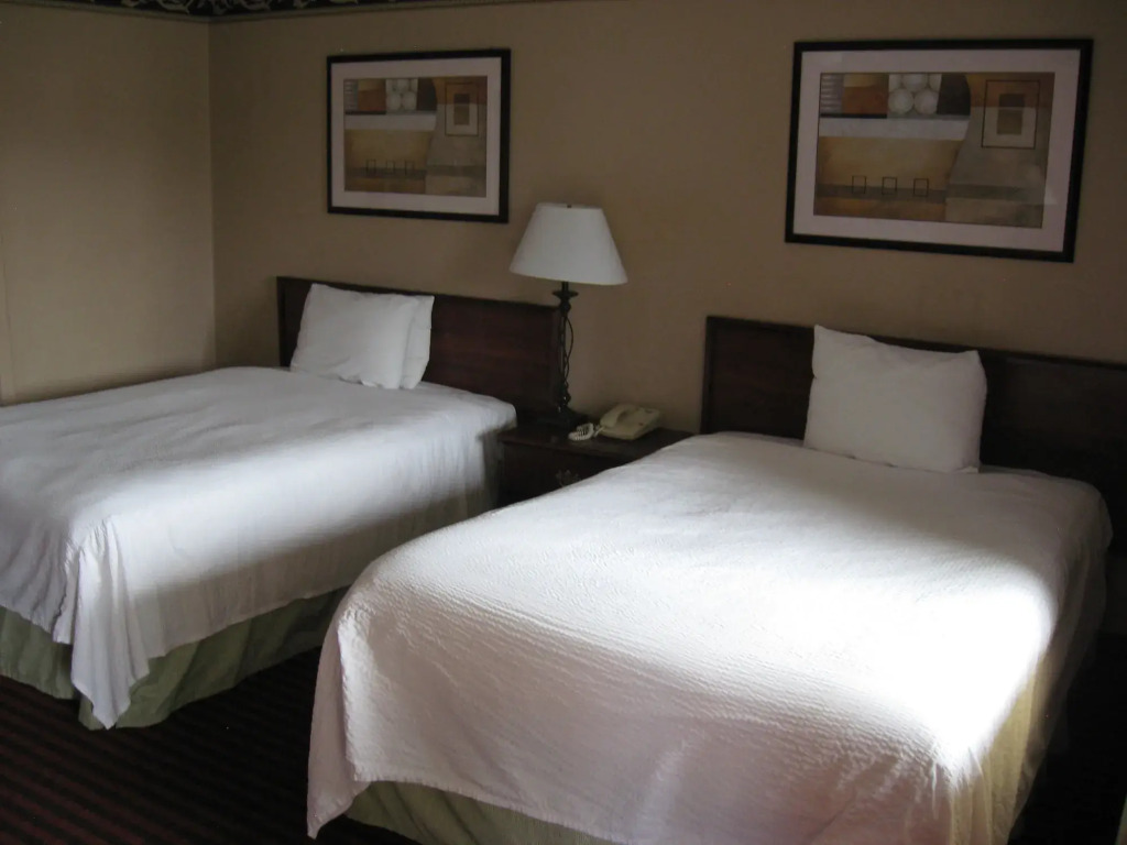 The L Motel Downtown/NAU Conference Center