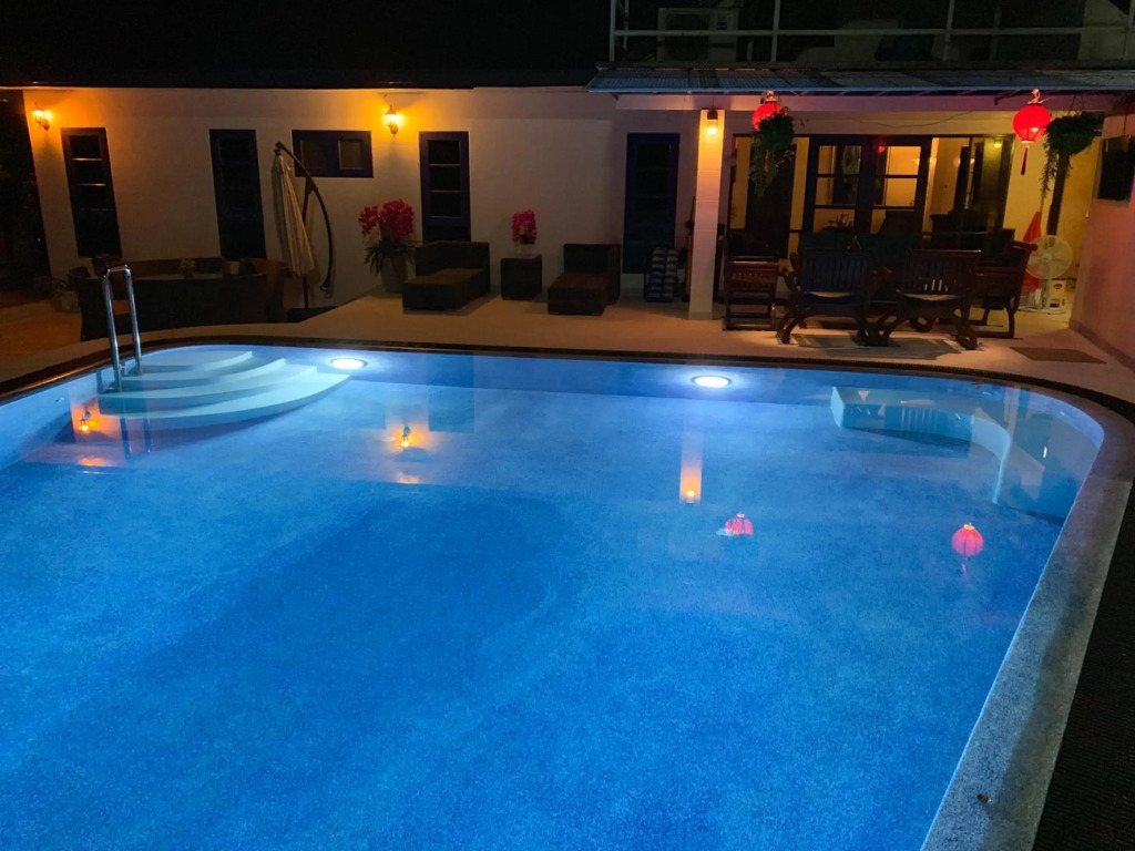 Phuket Gay Homestay