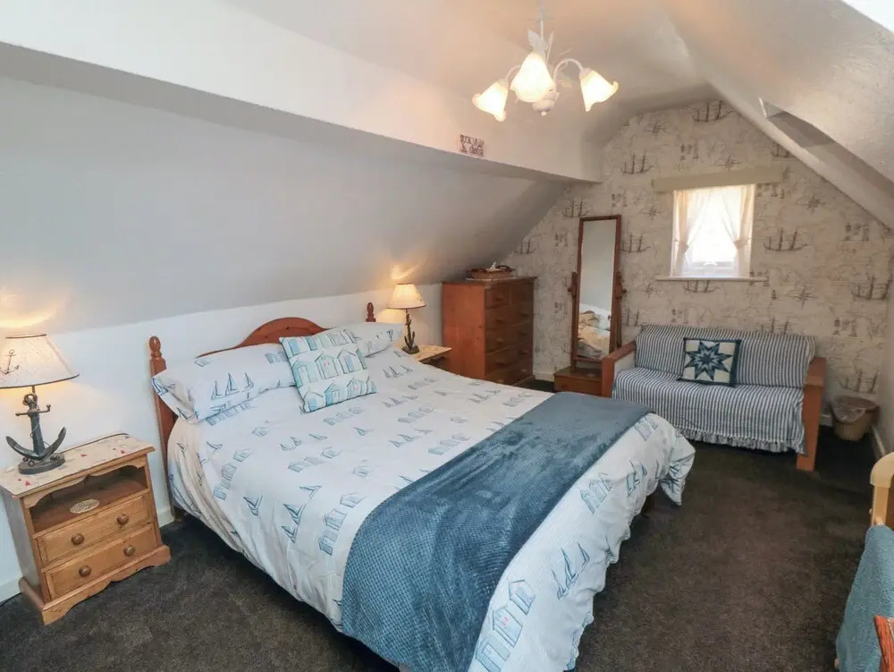 3 Anchor Cottage