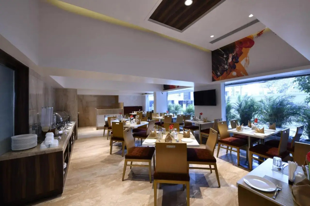 Hotel Leafio Marigold-Near Airport